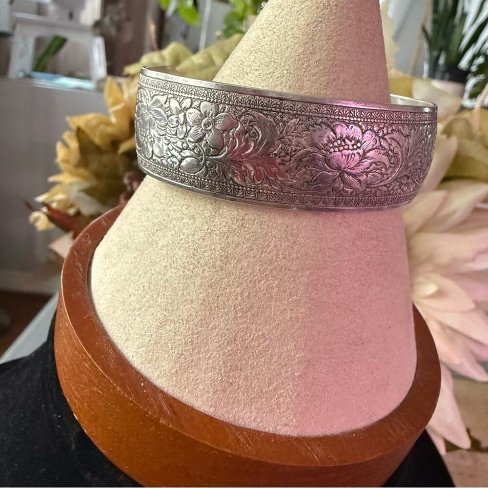 950 Sterling Silver Flower Cuff Bracelet - Picture 3 of 10